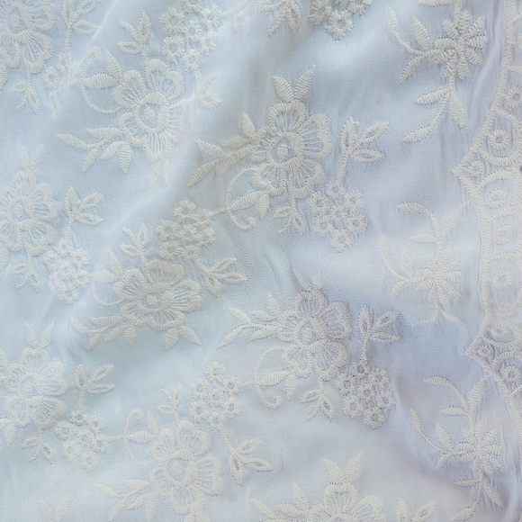 Peach Love Eyelet Embroidered Tunic Top Women's Size Medium EUC - Picture 5 of 9